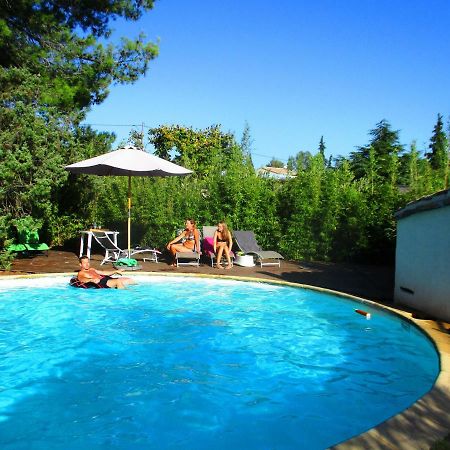 Le Mazet D'Uzes Villa Bagian luar foto
